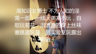 淡定大胆坑神潜入肮脏凌乱商场女卫生间在女厕内现场实拍专挑年轻的照妹子可能是干燥使劲时发出呻吟声